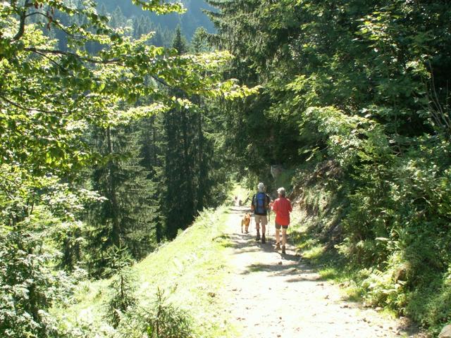 auf dem Weg Richtung Braunwald