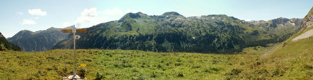 Breitbildfoto bei Robmen 1750 m.ü.M.