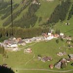 Dorf Urnerboden von der Seilbahn aus gesehen