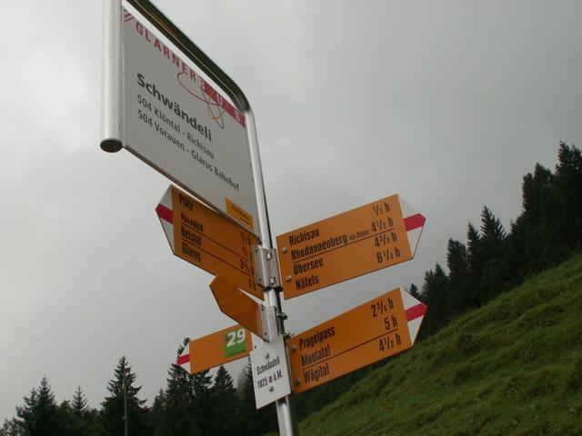 Wegweiser bei Schwändeli 1025 m.ü.M.