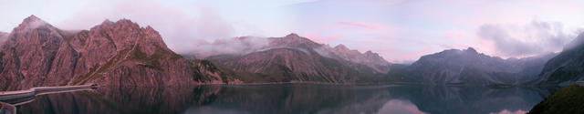 Breitbildfoto vom Lünersee