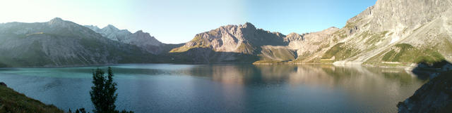 Breitbildfoto Lünersee bei Prachtswetter