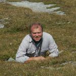 Manfred schaut aus seiner Höhle raus