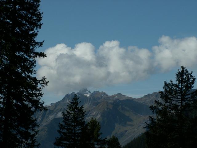 der Kärpf ist Wolkenverhüllt