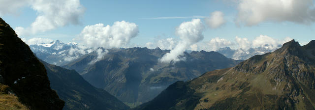 Breitbildfoto Risetenpass, "Glarnerseite"