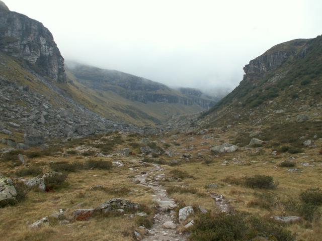 geradeaus Richtung Leglerhütte