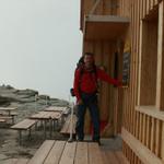 Franco bei dem Eingang der Leglerhütte