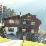 diesmal kehren wir in das Berggasthaus Edelwyss ein