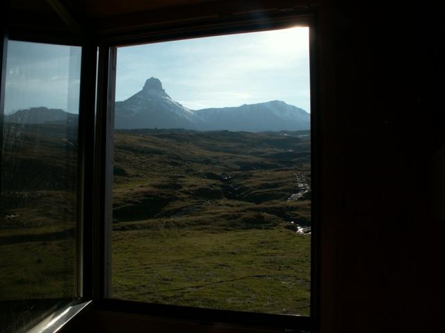 Aussicht vom Zimmer auf den Spitzmeilen