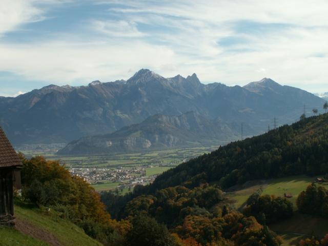 das Rheintal, Fläscher Berg und Rätikon mit Falknis