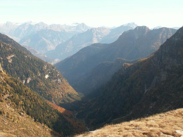 Blick runter ins Val Gagnone
