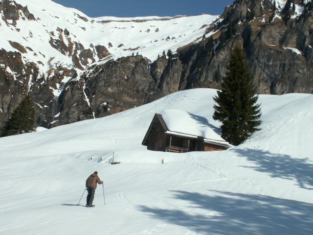 Stefano möchte als erster die Hütte erreichen