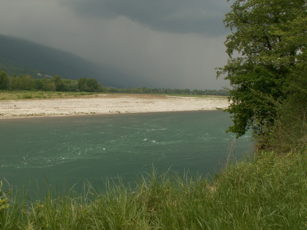 ein Gewitter zieht auf