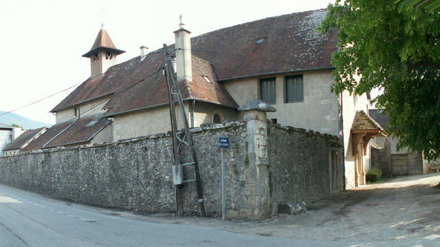 das Kloster in Yenne