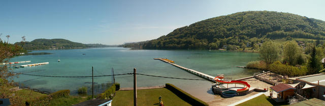 Breitbildfoto vom Lac de Paladru