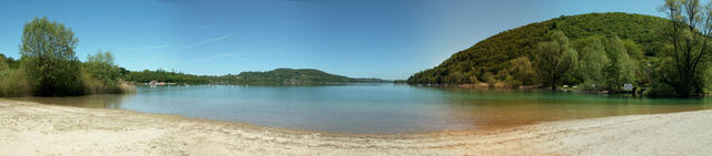 Breitbildfoto beim Strand vom Lac de Paladru