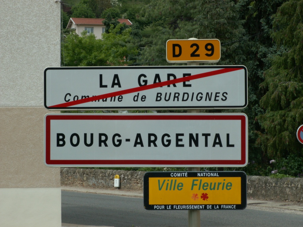 wir haben Bourg-Argental erreicht