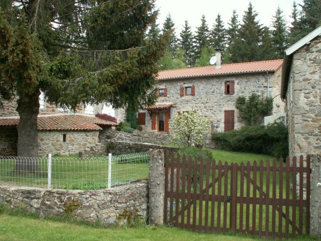 wieder ein schönes Bauernhaus