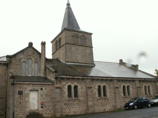 Kirche Saint Georges in Saint Jeures