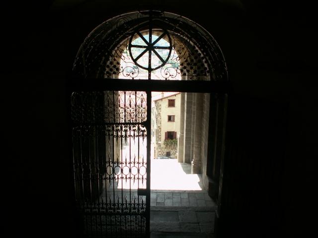 auf dem Weg zum Kloster der Cathédrale