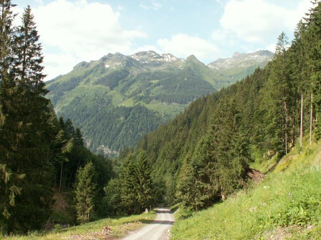 Blick Richtung Charenstock und Gandstöck 