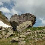 riesige Felsbrocken kurz vor dem Furggel