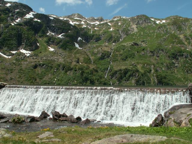 ohne diese kleine Staumauer gäbe es den Ober Murgsee nicht