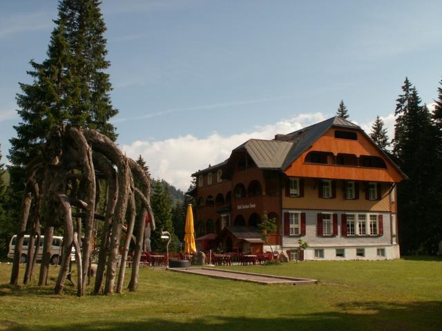 wir haben das Kurhaus Sennisalp erreicht