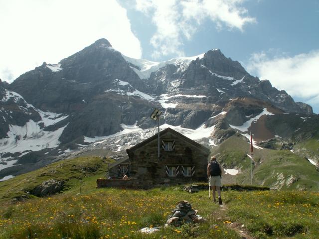 die Fridolinshütte 2111 m.ü.M.