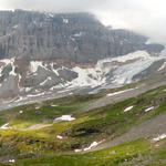 Breitbildfoto beim Ochsenstock 2265 m.ü.M. mit Blick zur Fridolinshütte