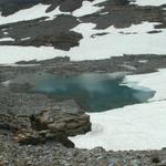 kleiner See neben der Claridenhütte 2464 m.ü.M.