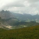 Blick vom Grat aus Richtung Rautialp 2166 m.ü.M.