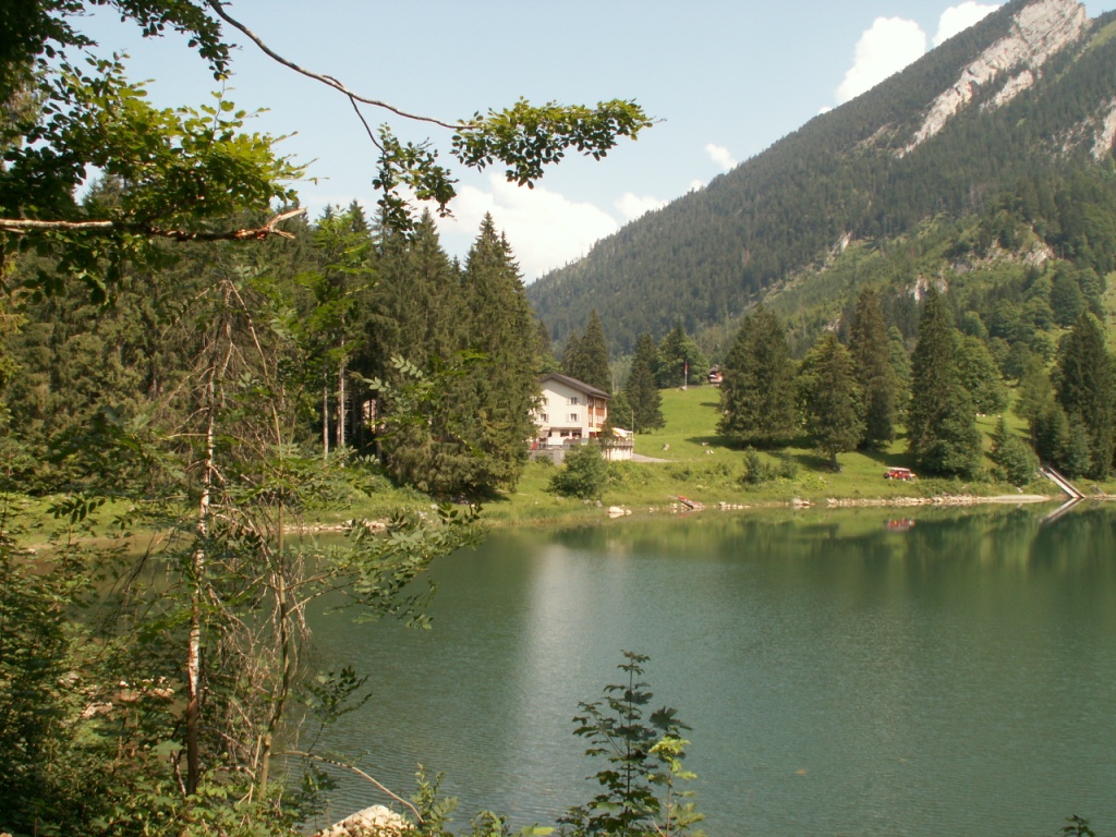 Obersee mit Gasthaus Obersee