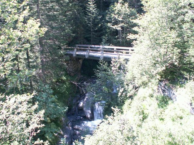 Brücke über den Flisenbach