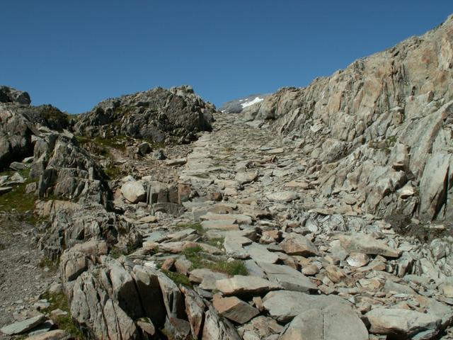 auf gutem Weg Richtung Panixerpass