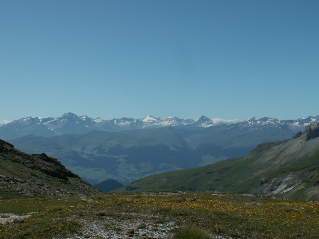 Blick vom Panixerpass Richtung Bündner Berge