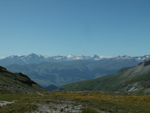 Blick vom Panixerpass Richtung Bündner Berge