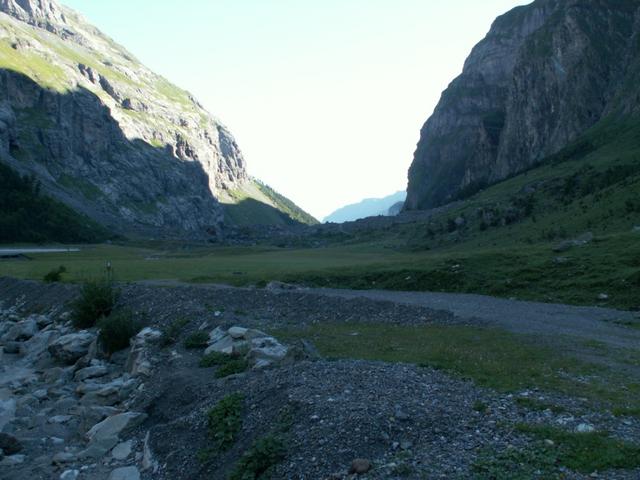 Hinter Sand 1300 m.ü.M. liegt noch im Schatten