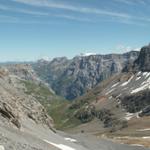 bei Punkt 2452 m.ü.M. mit Blick runter nach Ober Sand